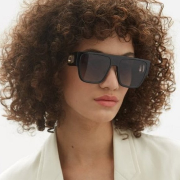 Excluded Dior Sunglasses, New 395 - Picture 2 of 8